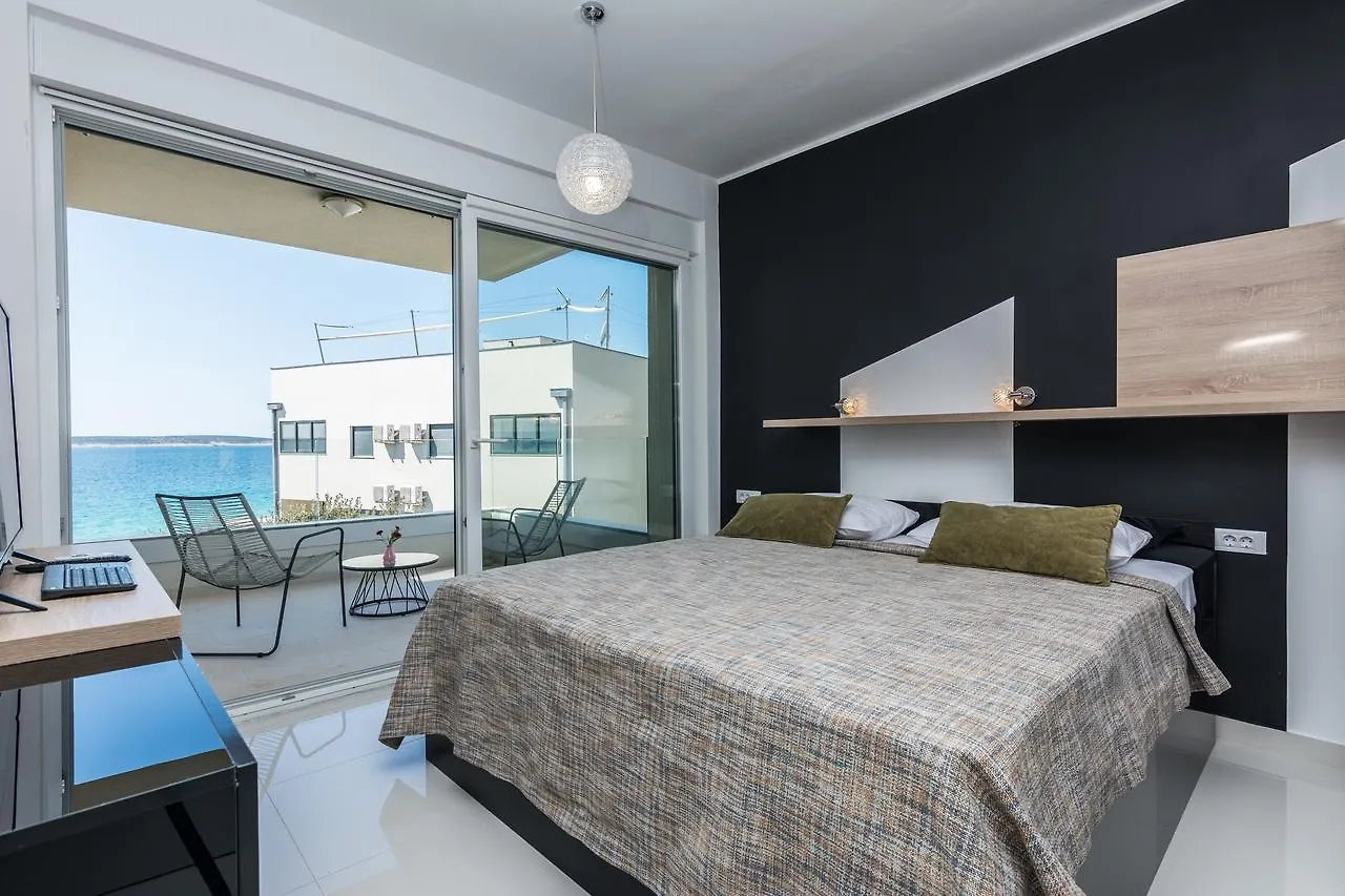 Breathtaking Sea View Luxury Penthouse Apartment Mandre