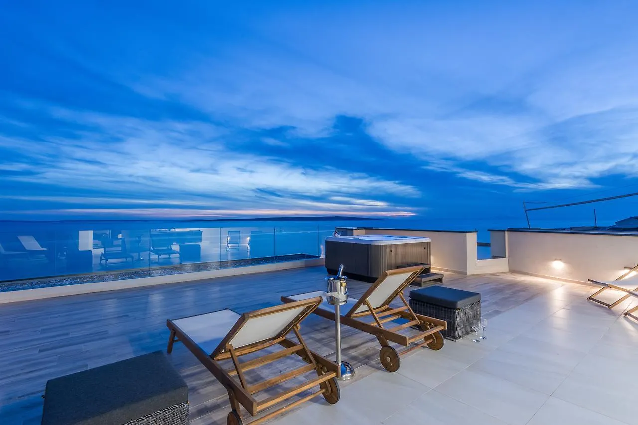 Breathtaking Sea View Luxury Penthouse Apartment Mandre