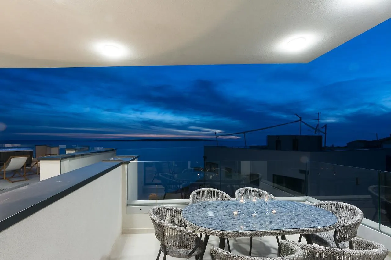 Breathtaking Sea View Luxury Penthouse Apartment Mandre