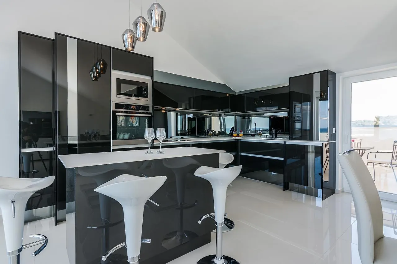 Breathtaking Sea View Luxury Penthouse Apartment Mandre Croatia