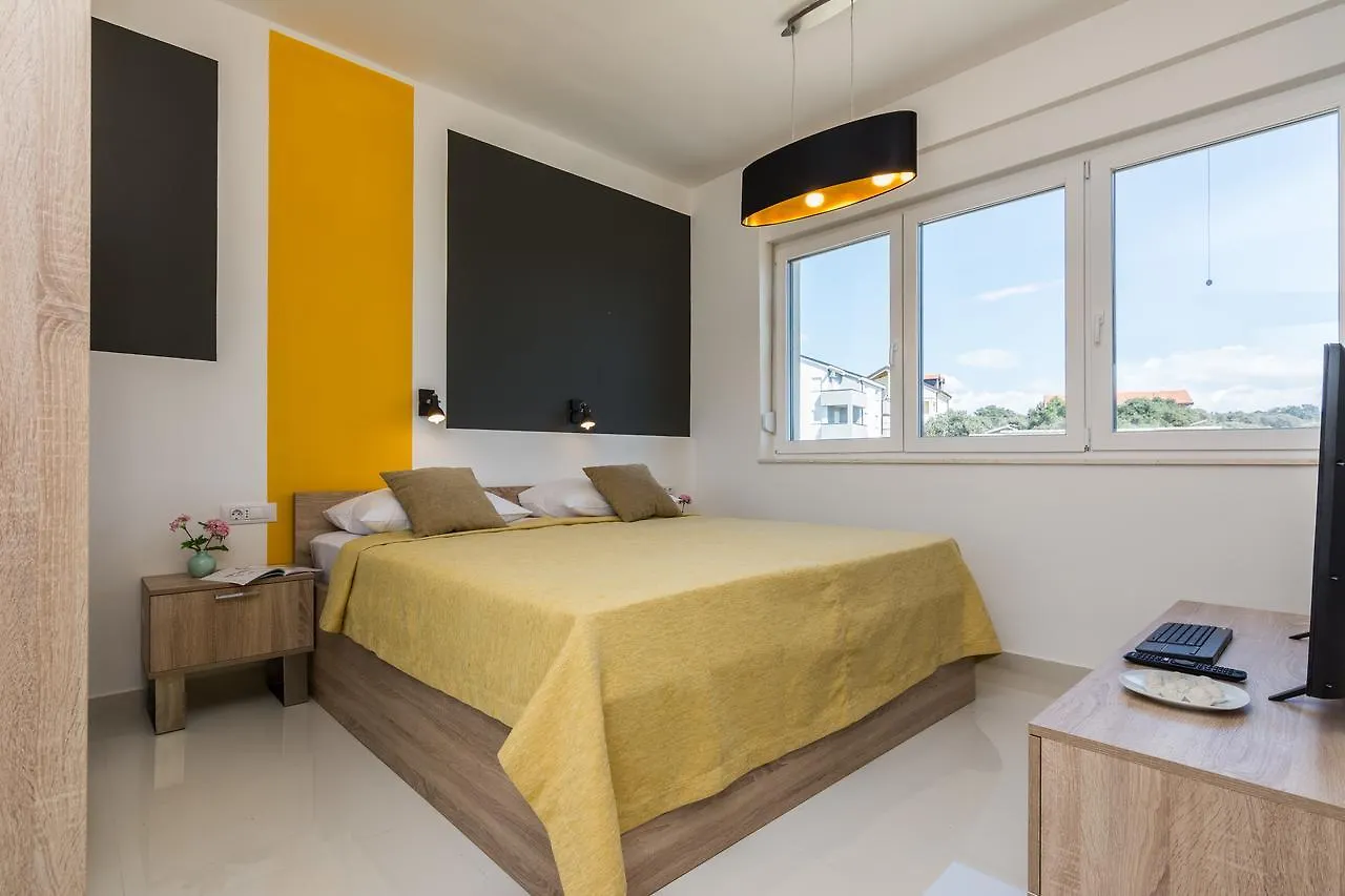 Breathtaking Sea View Luxury Penthouse Apartment Mandre